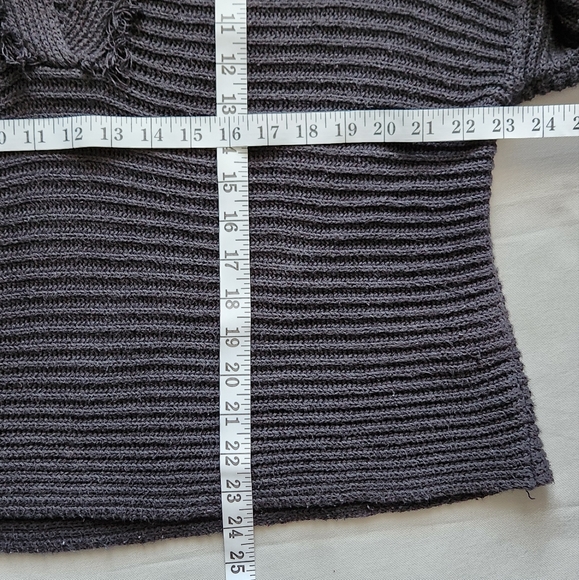 FREE PEOPLE Marlie Deep V Chunky Ribbed  Pullover Sweater Black - Picture 12 of 12